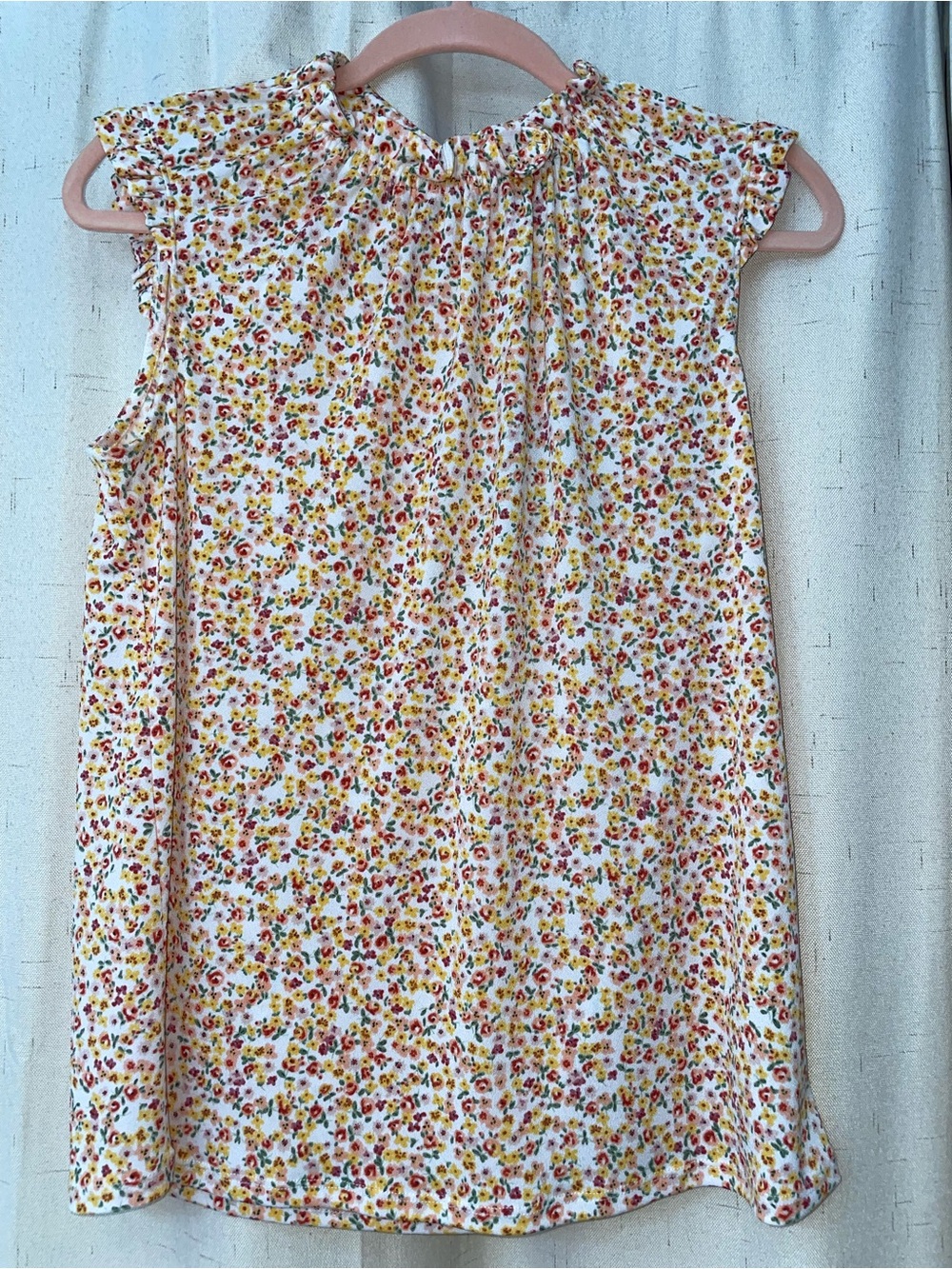 Adrianna Papell White Floral Ruffle Neck Sleeveless Blouse